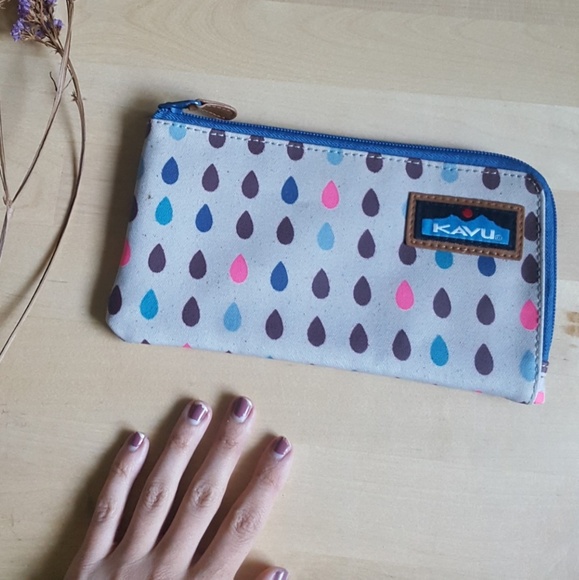 Kavu Handbags - Kavu Wallet